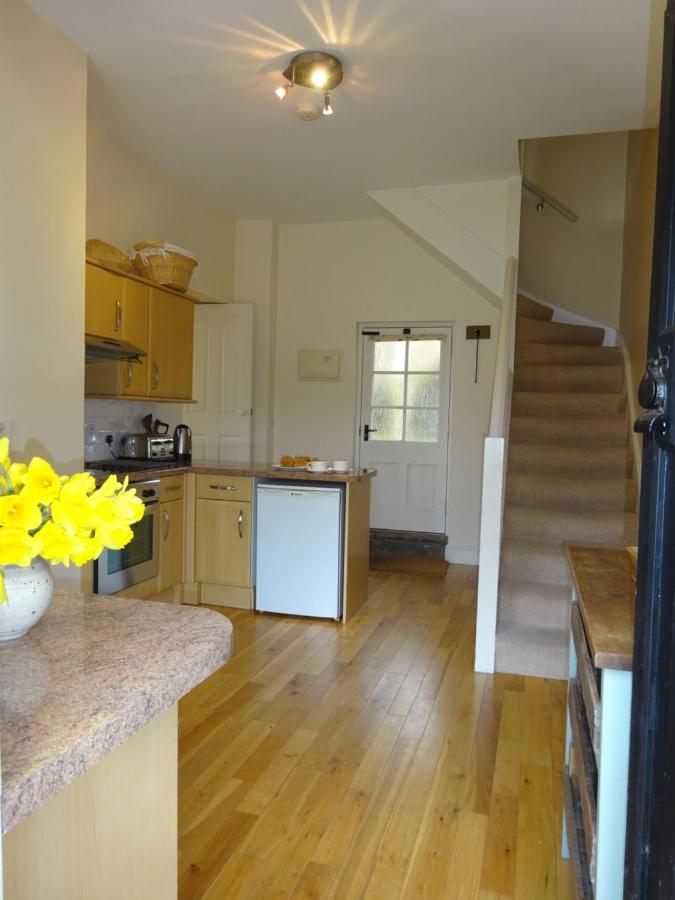 Glanhenwye Courtyard Cottages Glasbury Exterior photo